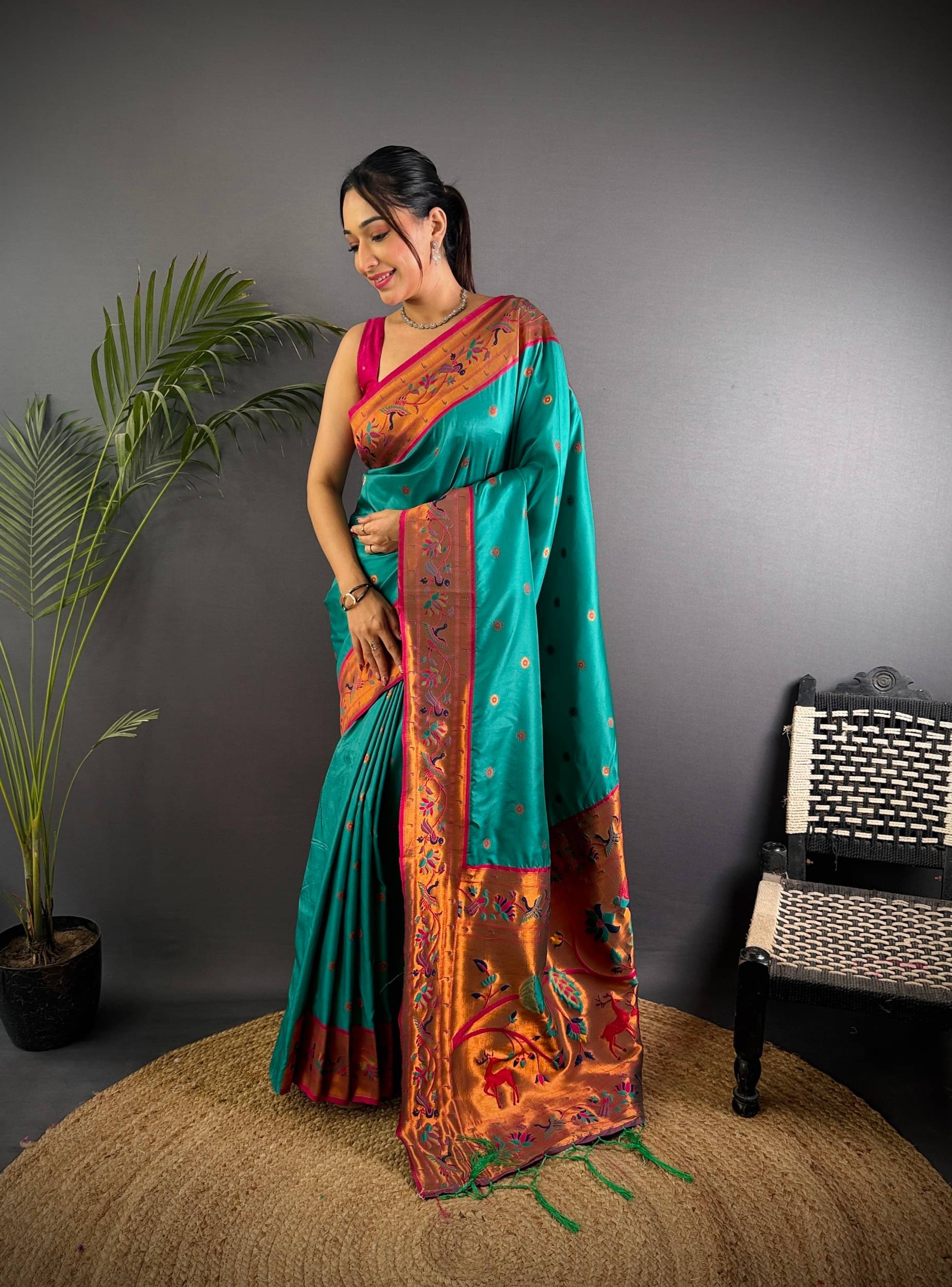     			Panbai sarees Silk Solid Regular Saree Without Blouse Piece ( Blue )