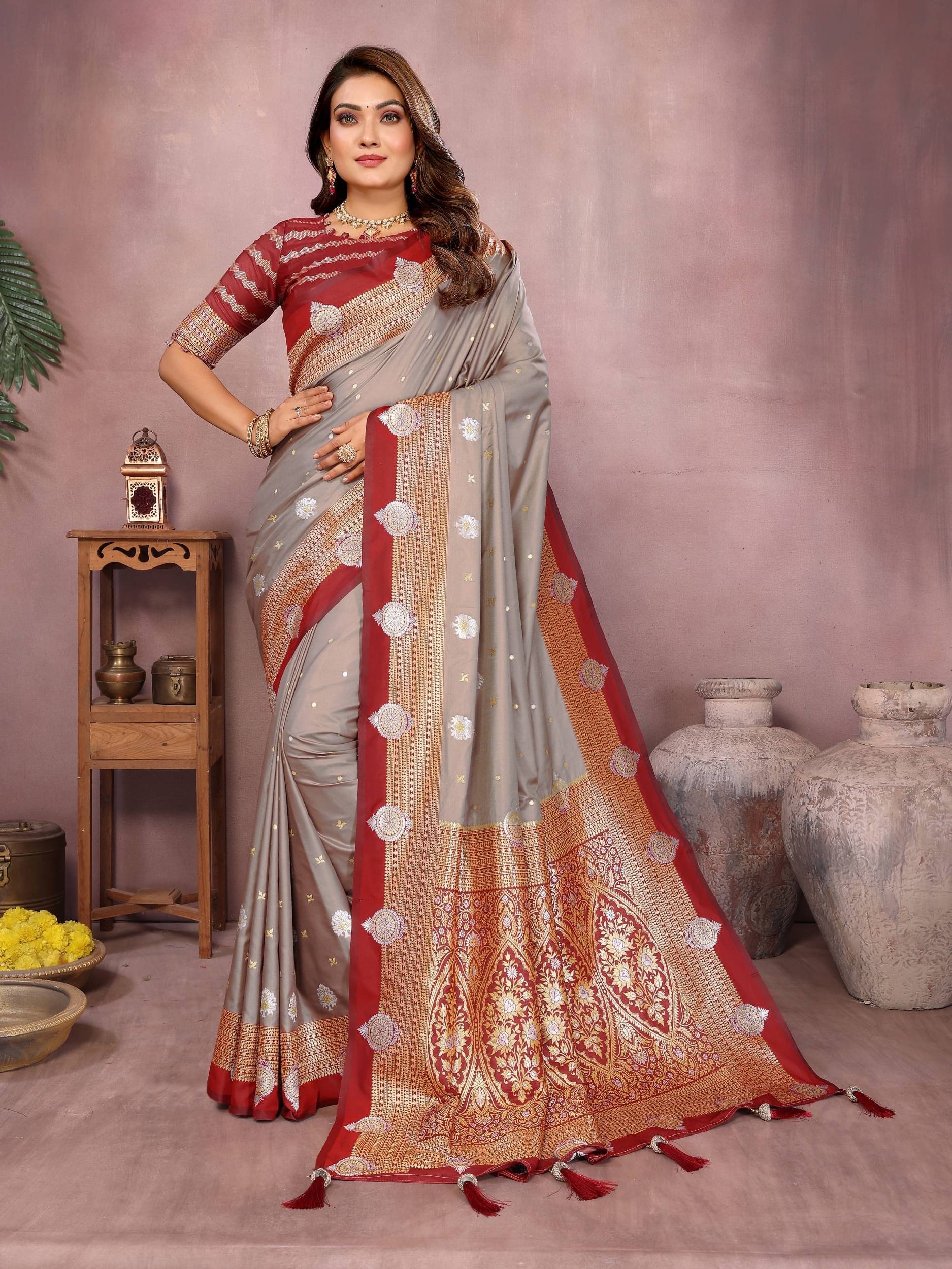     			Panbai sarees Silk Solid Regular Saree Without Blouse Piece ( Grey )