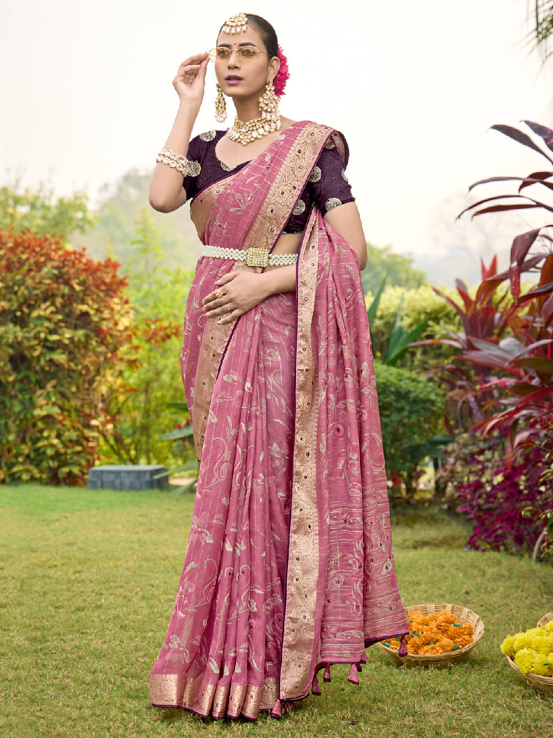     			Panbai sarees Silk Solid Regular Saree Without Blouse Piece ( Pink )