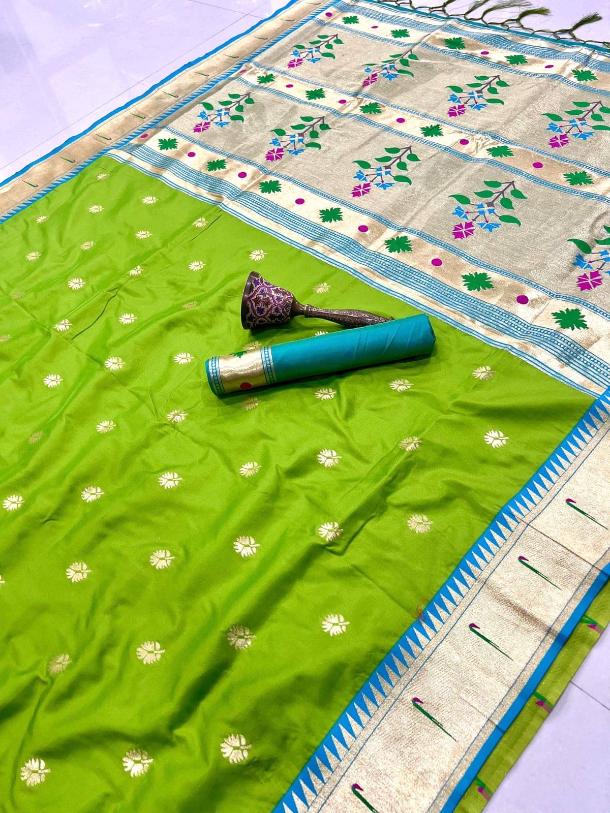     			Panbai sarees Silk Solid Regular Saree Without Blouse Piece ( Mint Green )