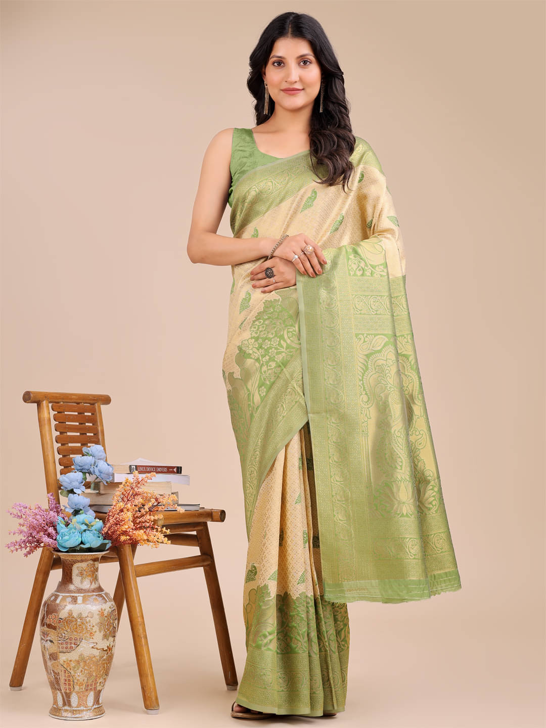     			Panbai sarees Silk Solid Regular Saree Without Blouse Piece ( Green )