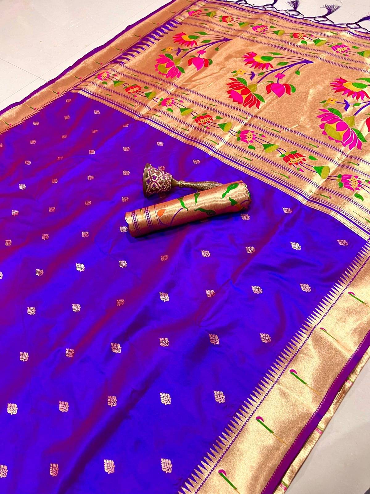     			Panbai sarees Silk Solid Regular Saree Without Blouse Piece ( Purple )