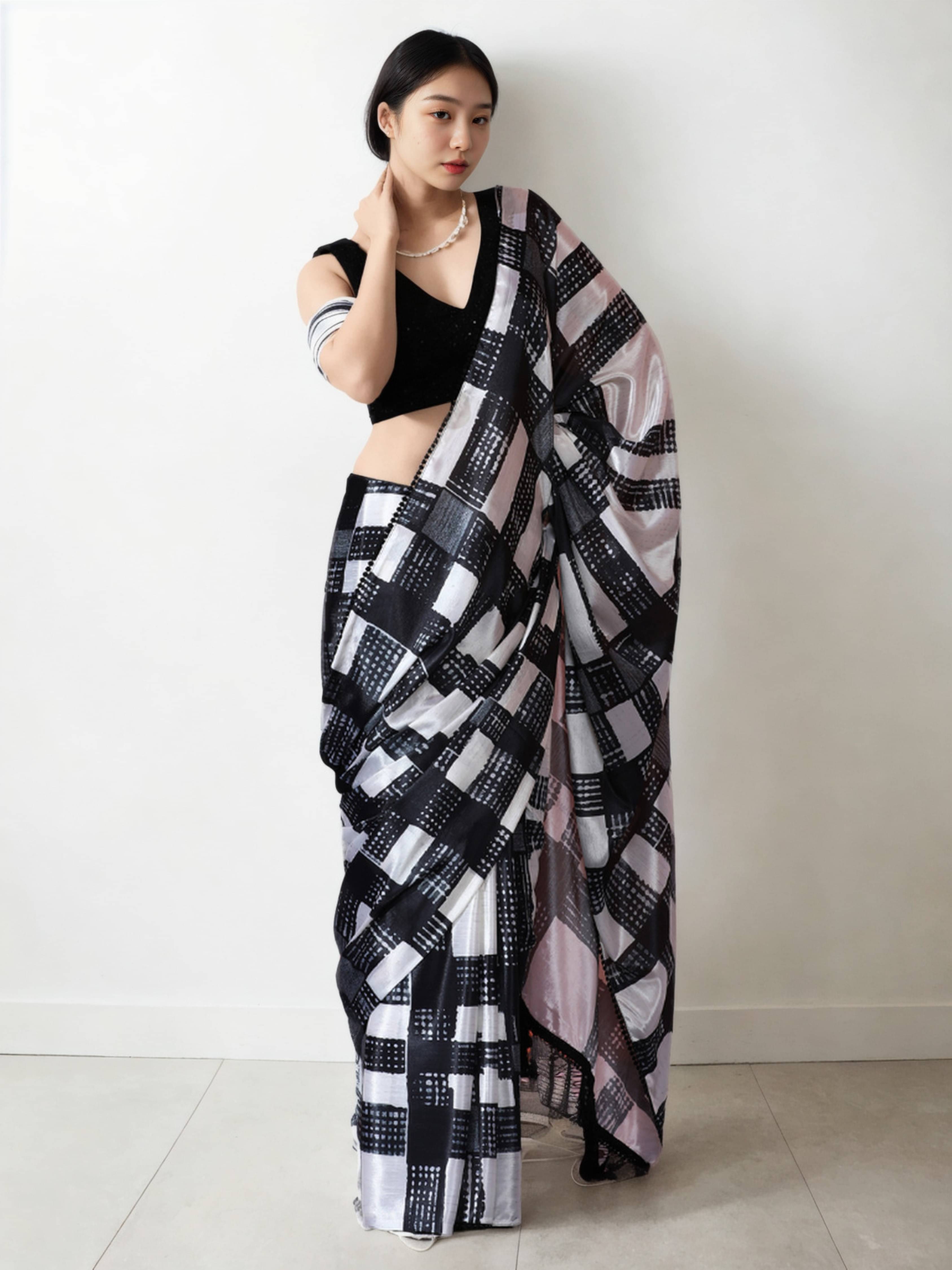     			Panbai sarees Silk Solid Regular Saree With Unstitched Blouse Piece ( Black )