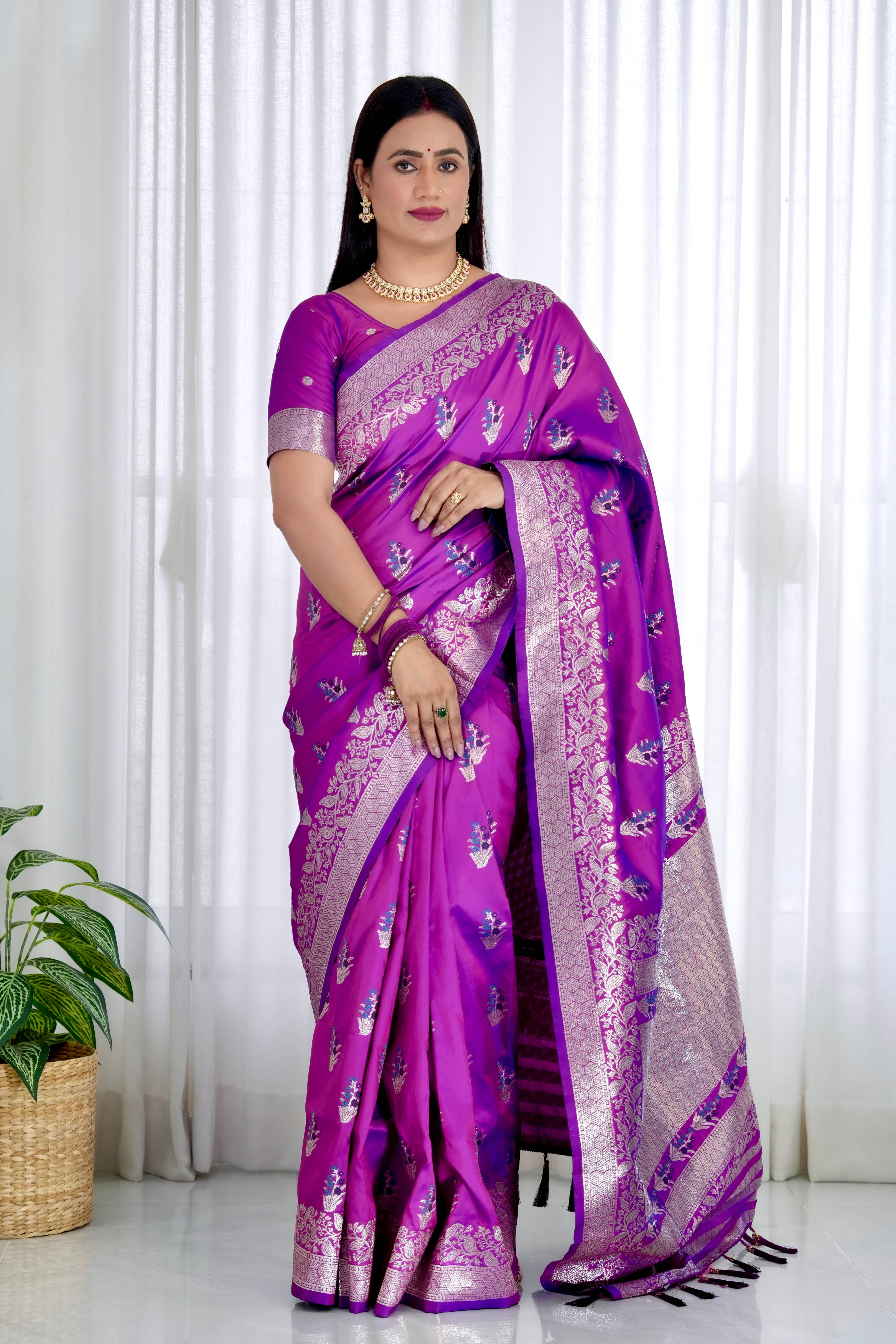     			Panbai sarees Silk Solid Regular Saree Without Blouse Piece ( Purple )