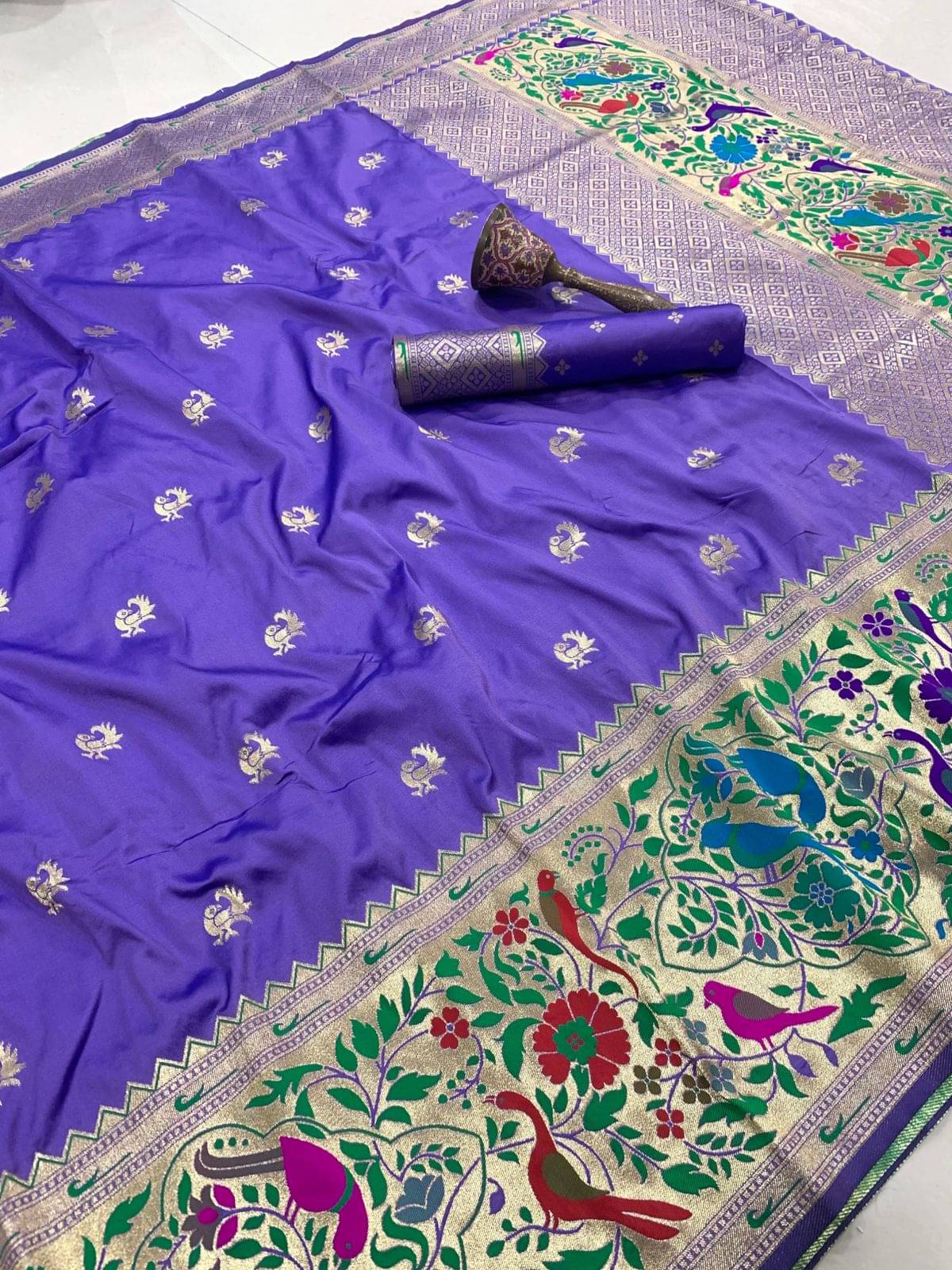    			Panbai sarees Silk Solid Regular Saree Without Blouse Piece ( Multicolor 2 )