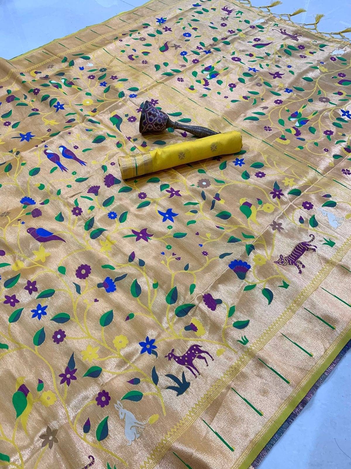     			Panbai sarees Silk Solid Regular Saree Without Blouse Piece ( Yellow )