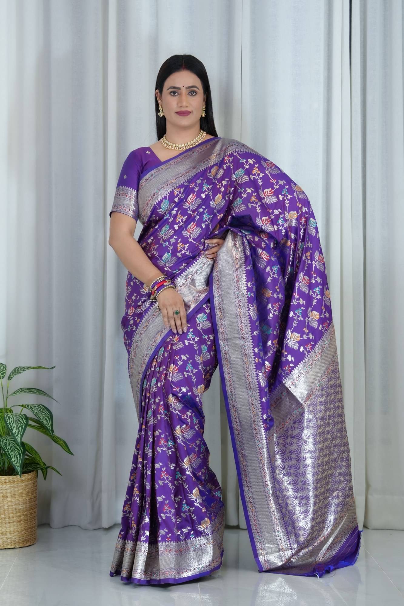     			Panbai sarees Silk Woven Design Regular Saree Without Blouse Piece ( Purple )