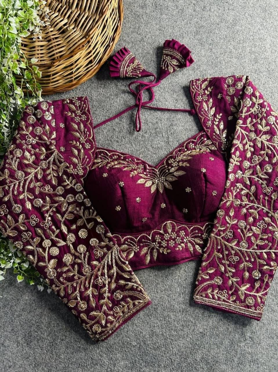     			Bigbest Feb Art Silk Readymade with Pad V-Neck Women's Blouse ( Wine )