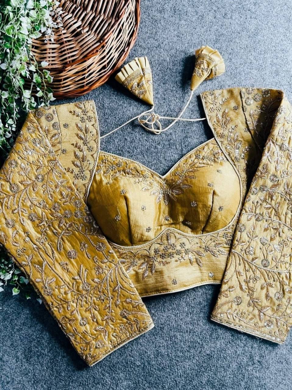     			Bigbest Feb Art Silk Readymade with Pad V-Neck Women's Blouse ( Gold )