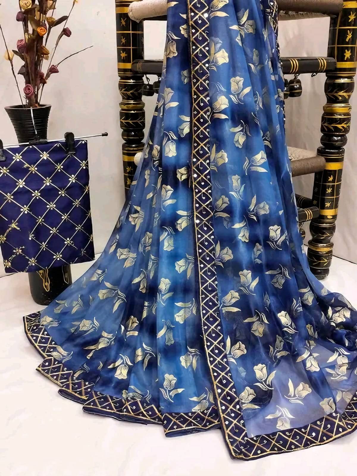     			Faz Collection Organza Embellished Bandhani Sarees With Unstitched Blouse Piece ( Grey )