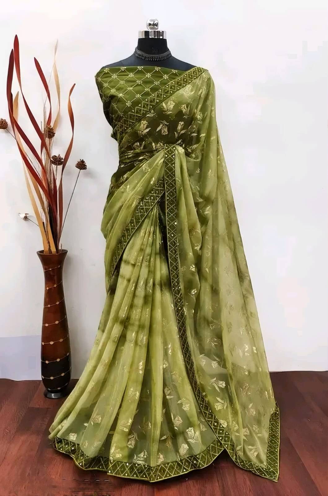     			Faz Collection Organza Embellished Bhagalpuri Saree With Unstitched Blouse Piece ( Light Green )