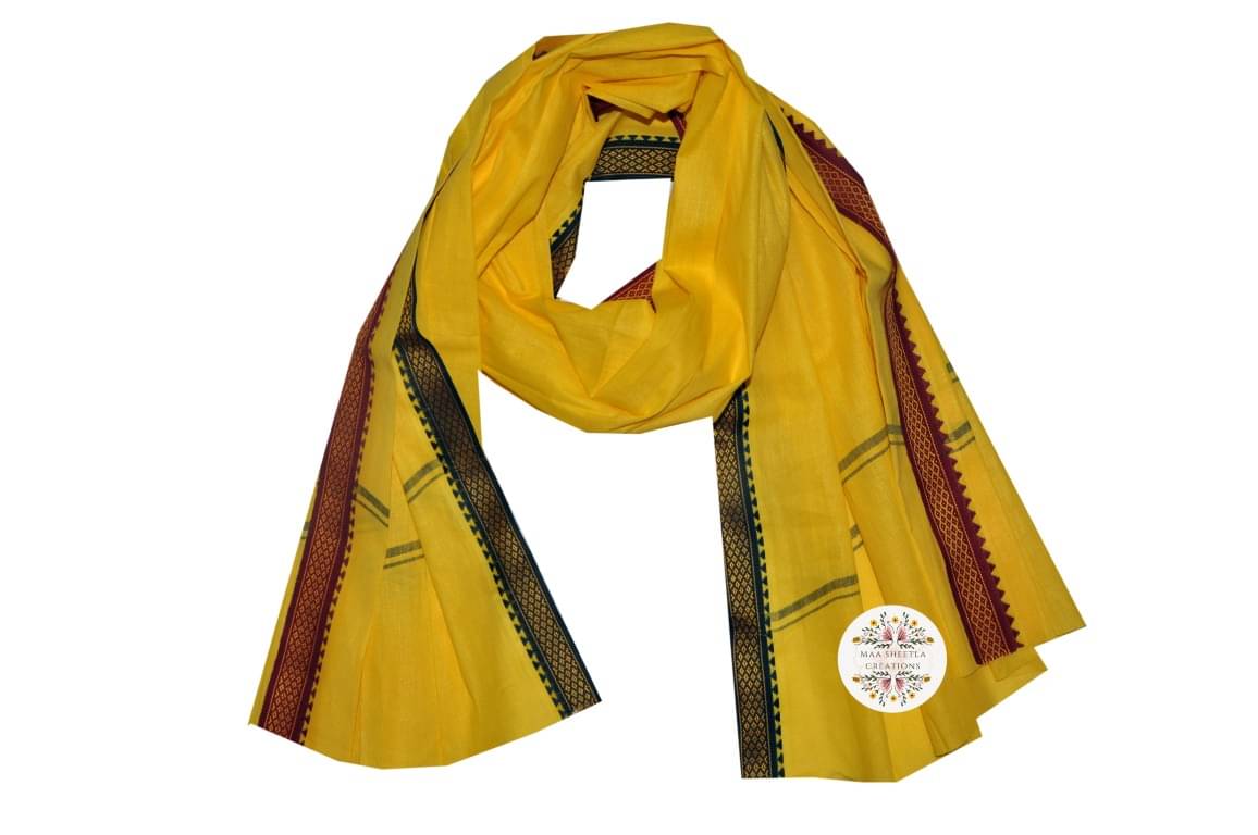     			MAA SHEETLA CREATIONS Pack of 1 Cotton Below 300 -GSM Bath Towel ( Yellow )