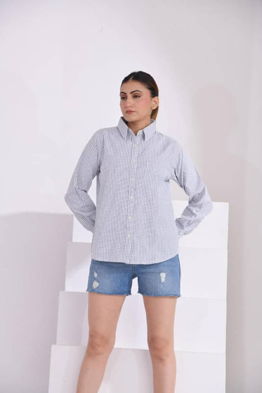     			SIDDHO HUM Women Checked Cotton Shirt ( White )