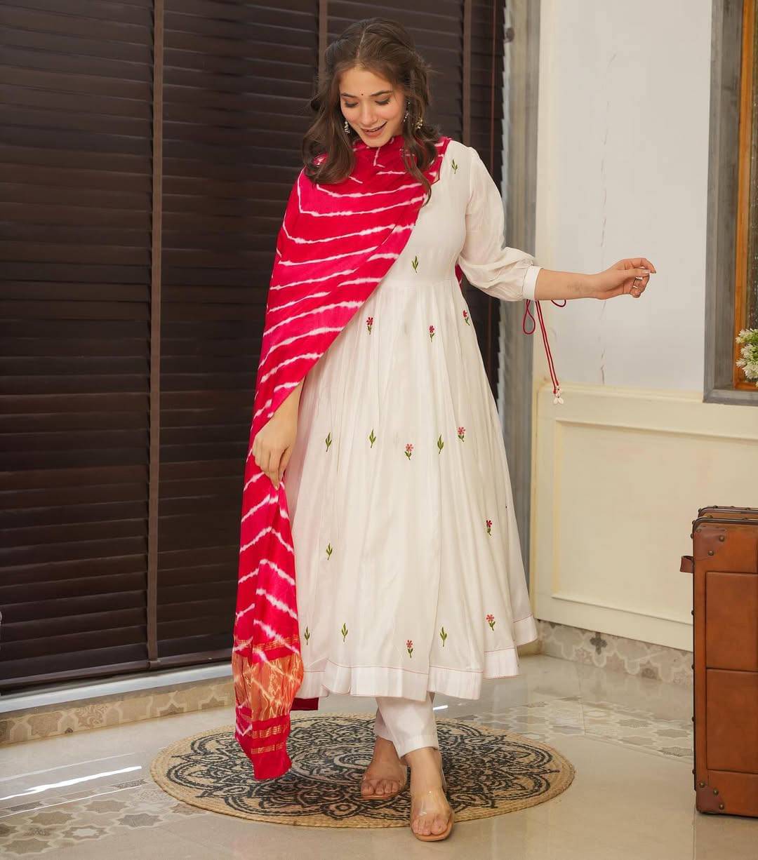 ZOOFLINE Women Chanderi Embroidered Flared Kurti With Pants ( White ) ZOOFLINE Women Chanderi Embroidered Flared Kurti With Pants ( White )