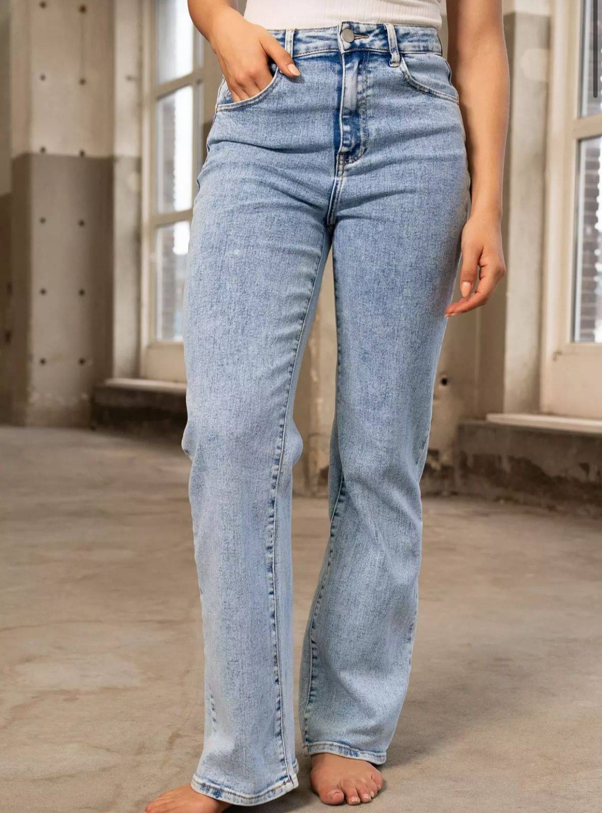     			9x denims Women's Regular Fit High-Rise Jeans ( Blue )