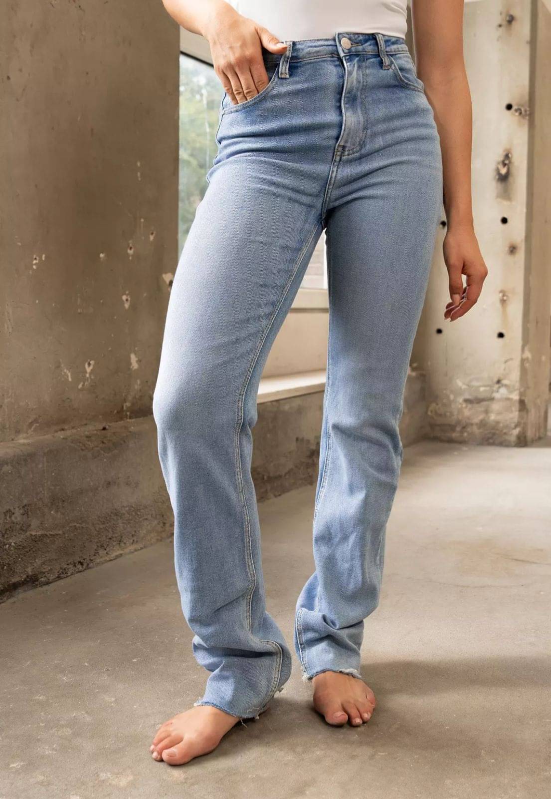     			AD Fashion Women's Regular Fit High-Rise Jeans ( Blue )