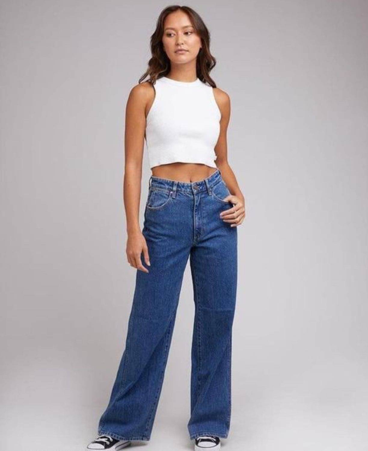     			AD Fashion Women's Straight Fit High-Rise Jeans ( Dark Blue )