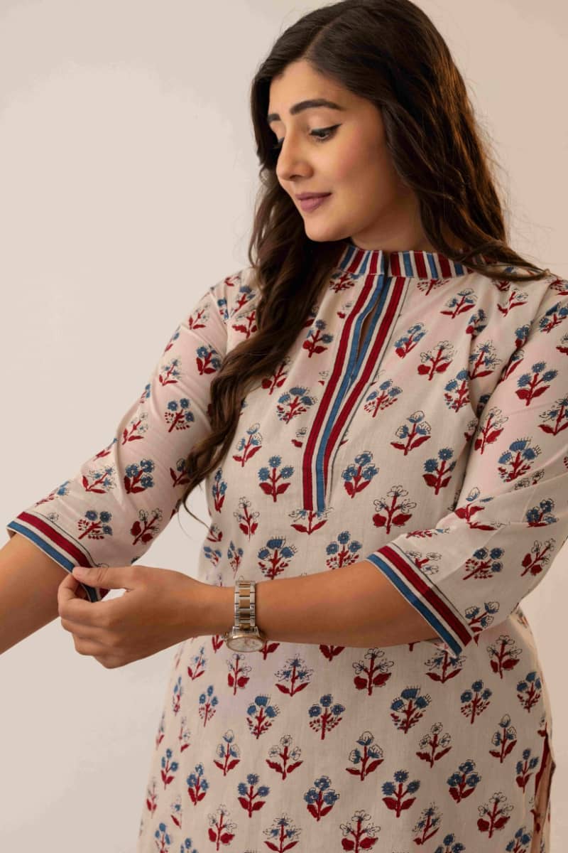 AMTHI Women Cotton Self Design Straight Kurti ( Cream ) - Kurtis, Tunics | Buy online on ZillyBuy