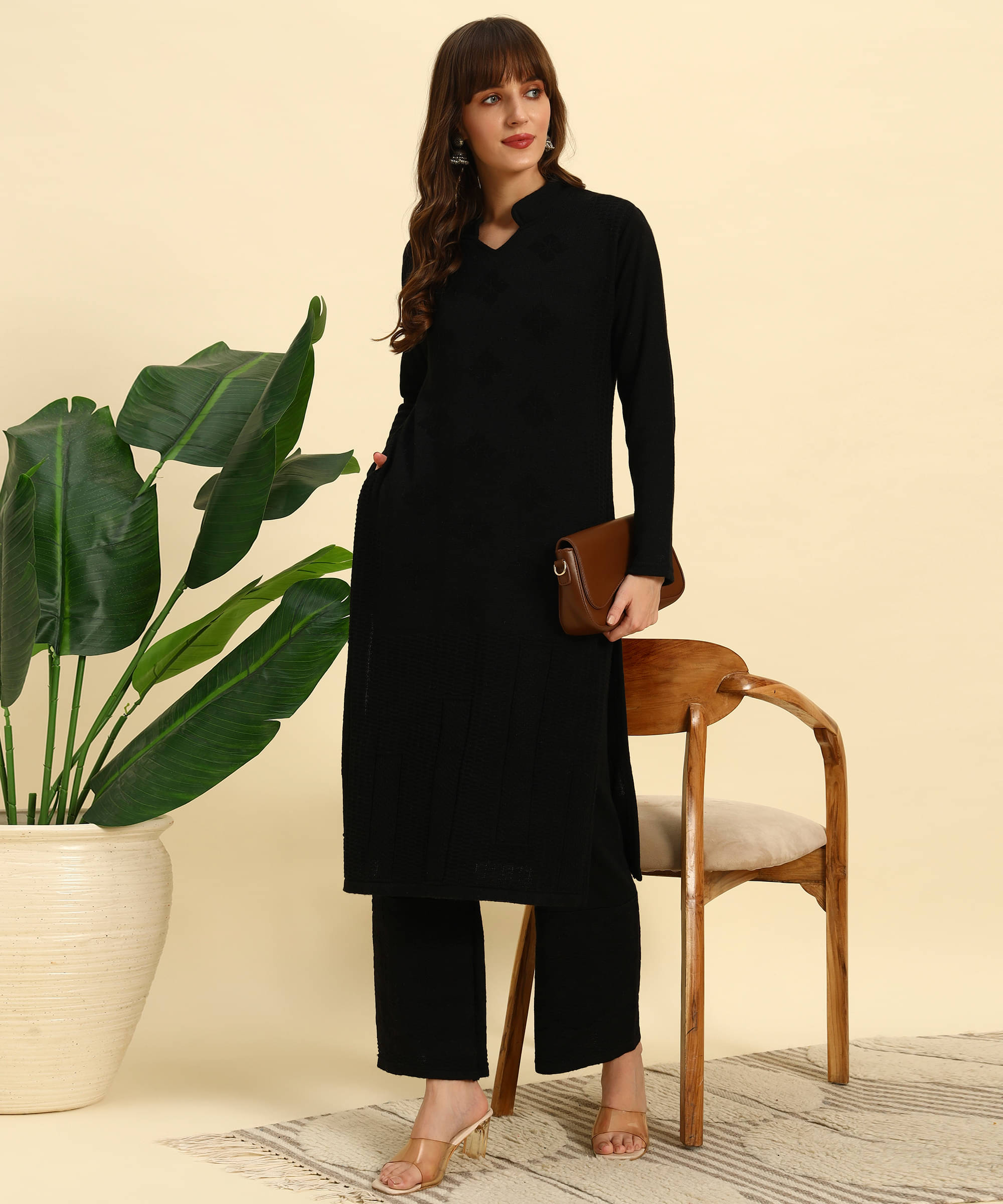     			Canblar Women Woollen Solid Straight Kurti With Palazzo ( Black )