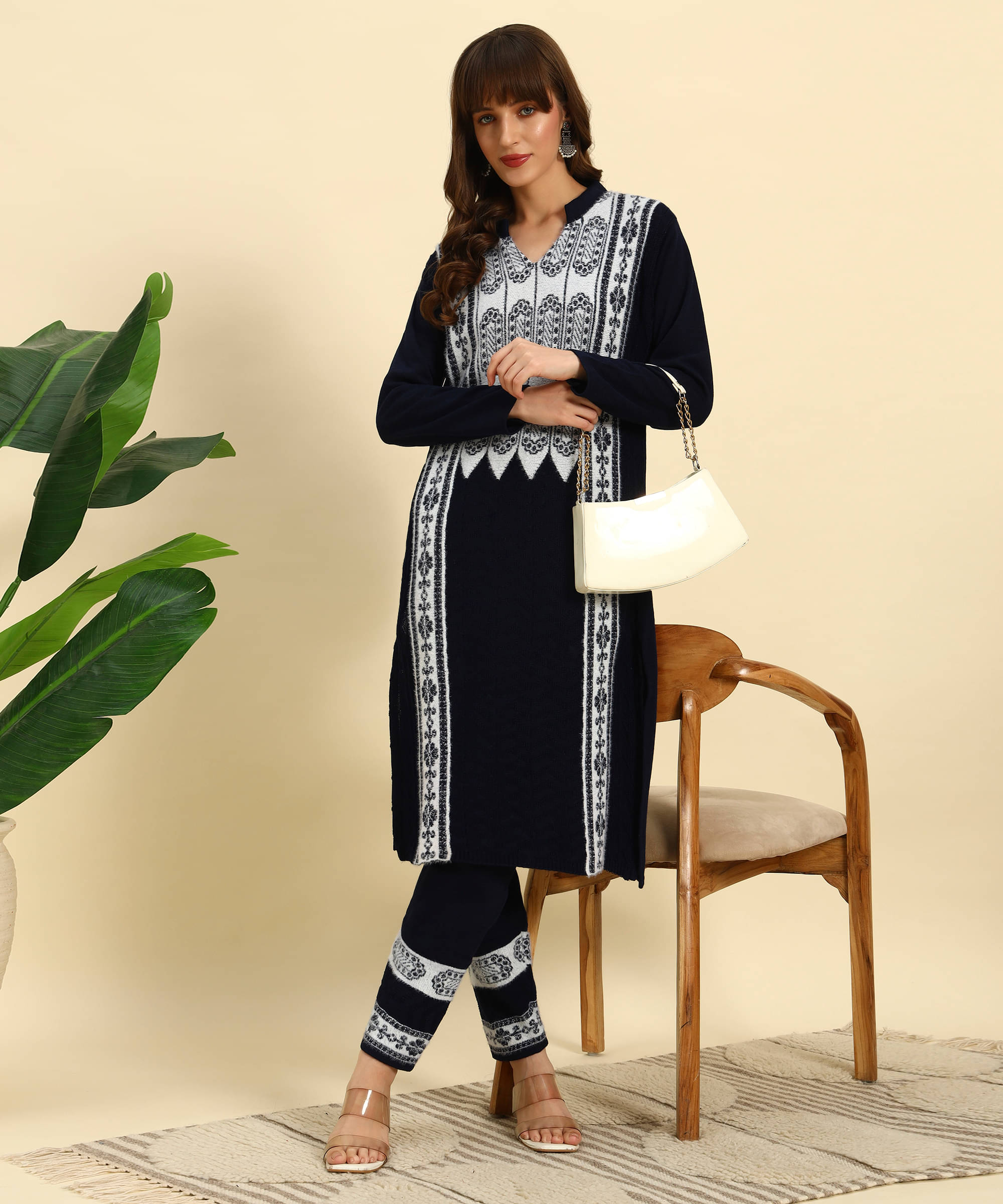     			Canblar Women Woollen Striped Straight Kurti With Palazzo ( Navy )