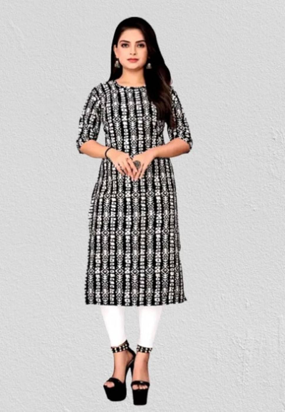     			TATHASTU FASHION Women Crepe Printed A-line Kurti ( Black )