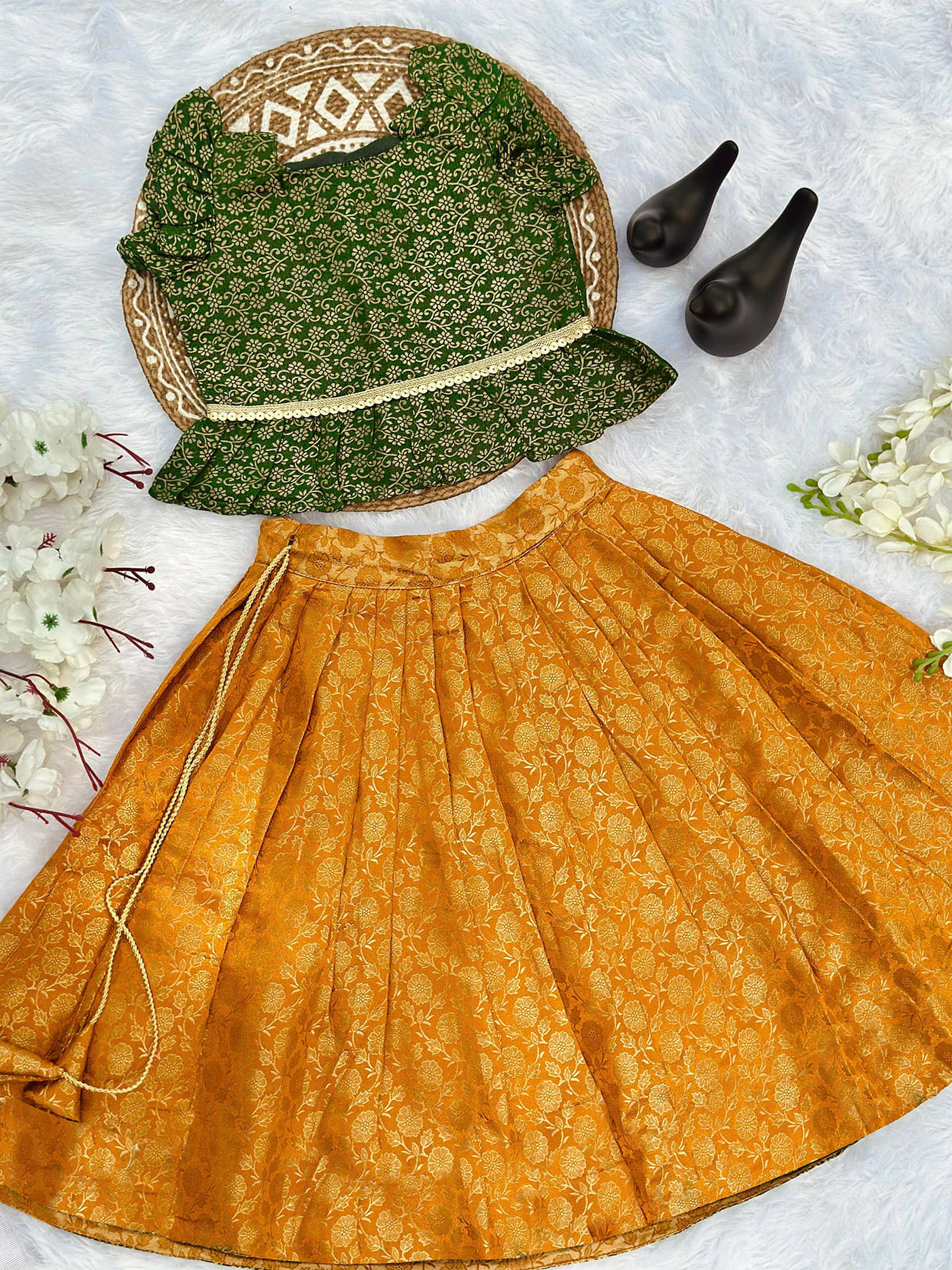     			kedar fab Jacquard Lehenga Choli Set For Girls ( Pack of 1 , Yellow )