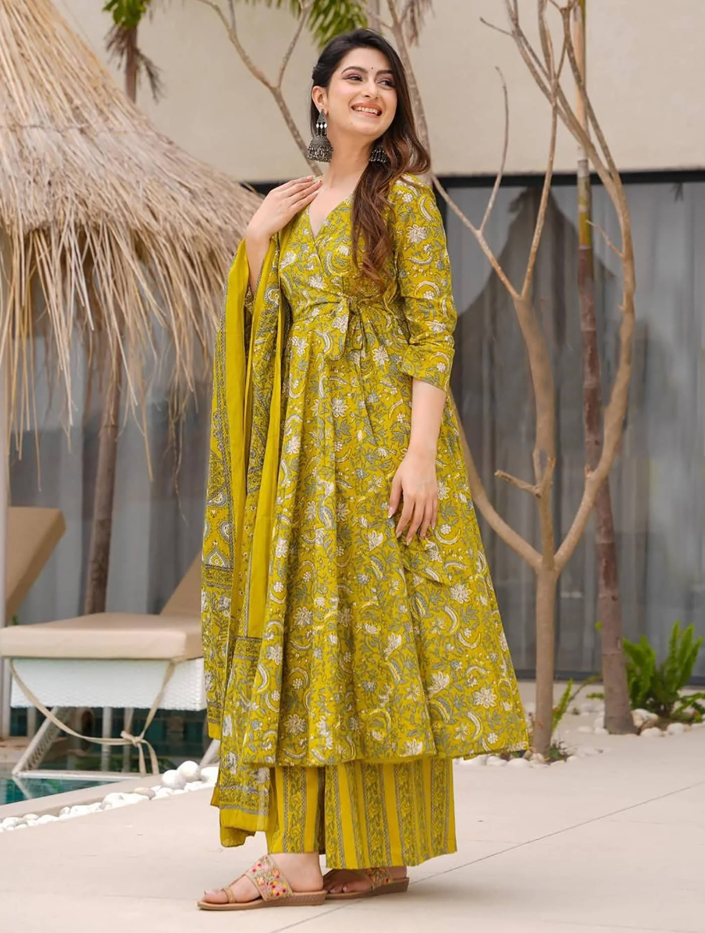     			kedar fab Women Rayon Printed Straight Kurti With Palazzo ( Mustard )