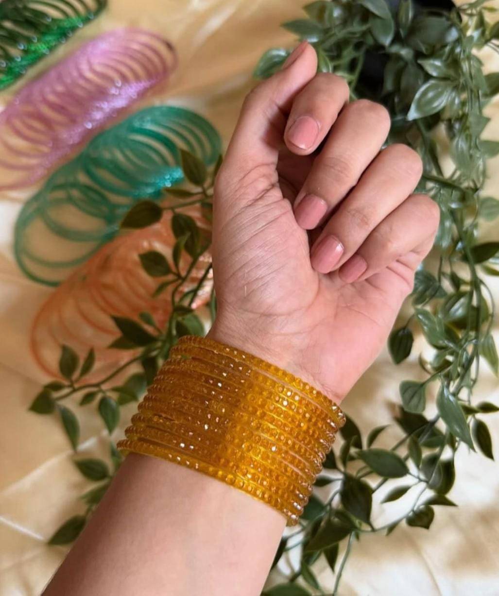     			Divine Glass Gold Bangle Set ( Pack of 12 )