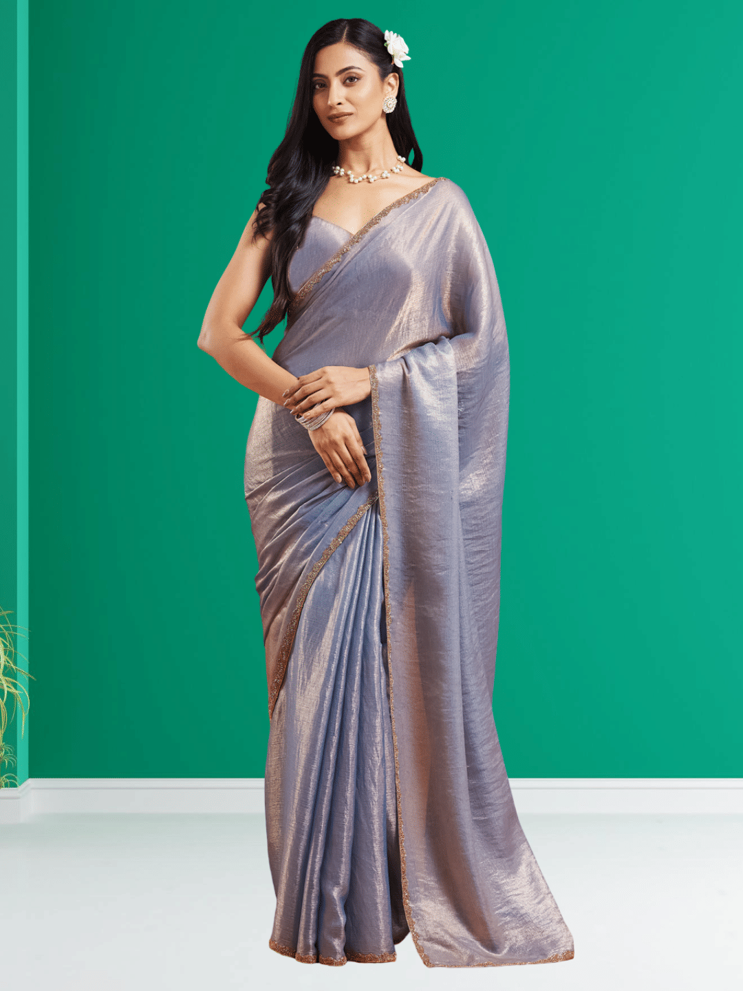     			Indy Bliss Jute Solid Chanderi saree With Unstitched Blouse Piece ( Silver )