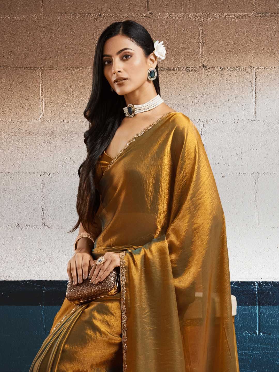     			Indy Bliss Silk Solid Chanderi saree With Unstitched Blouse Piece ( Gold )