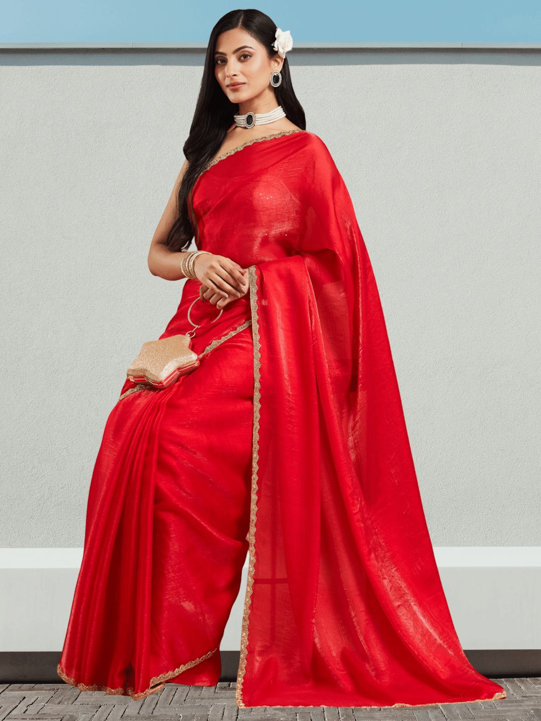     			Indy Bliss Tissue Solid Regular Saree With Unstitched Blouse Piece ( Red )