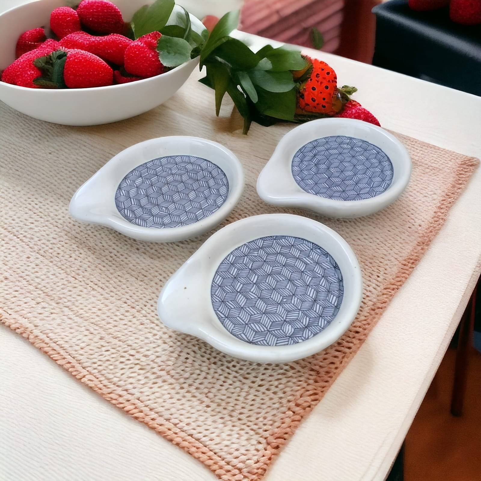     			Malaikah Ceramic Printed Cutlery Holder Black ( Pack of 3 )