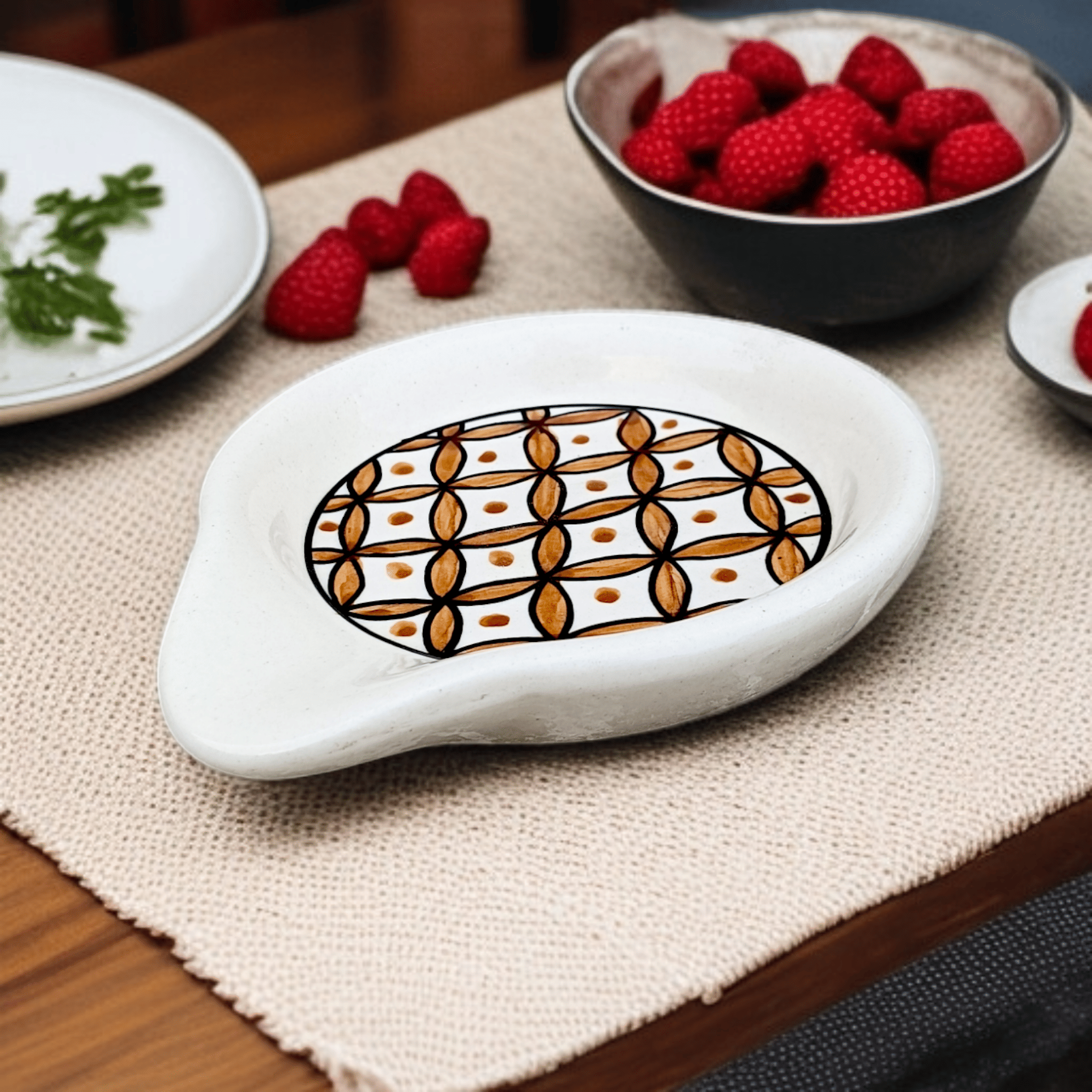     			Malaikah Ceramic Printed Cutlery Holder Brown ( Pack of 1 )