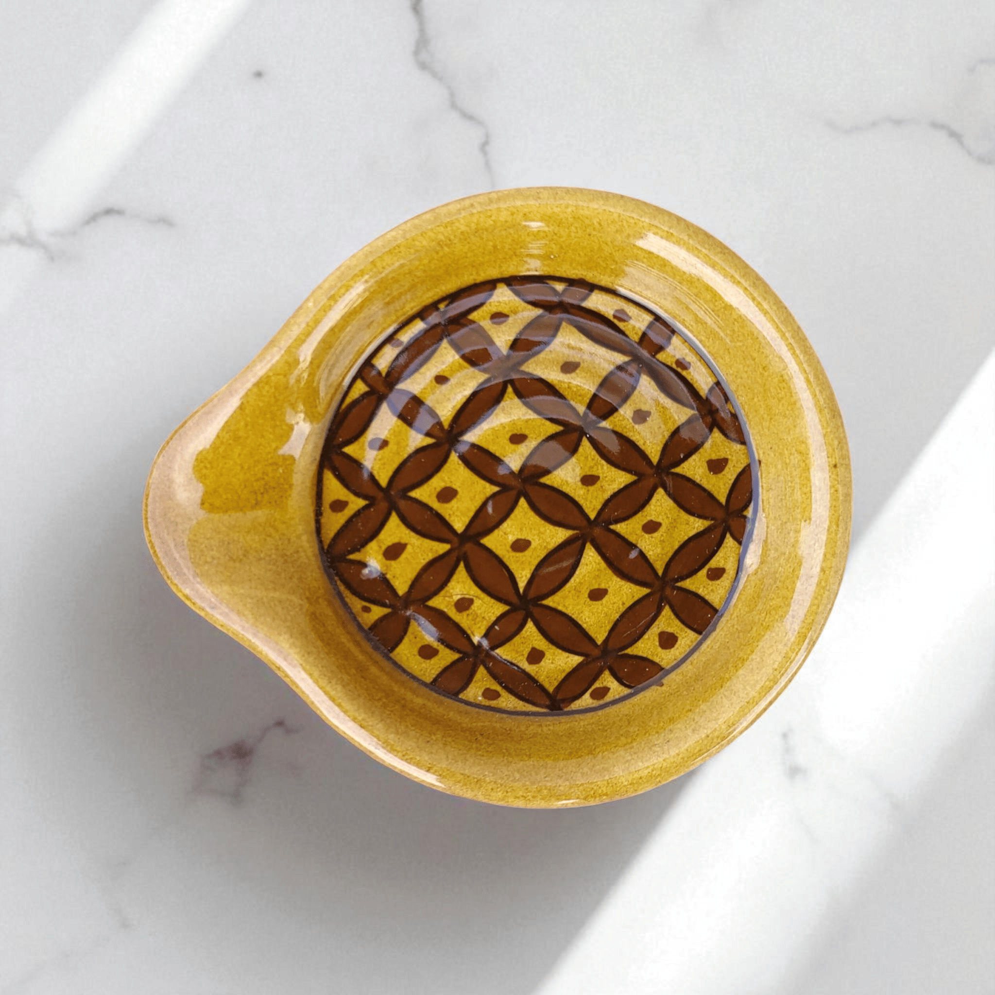     			Malaikah Ceramic Printed Cutlery Holder Gold ( Pack of 1 )