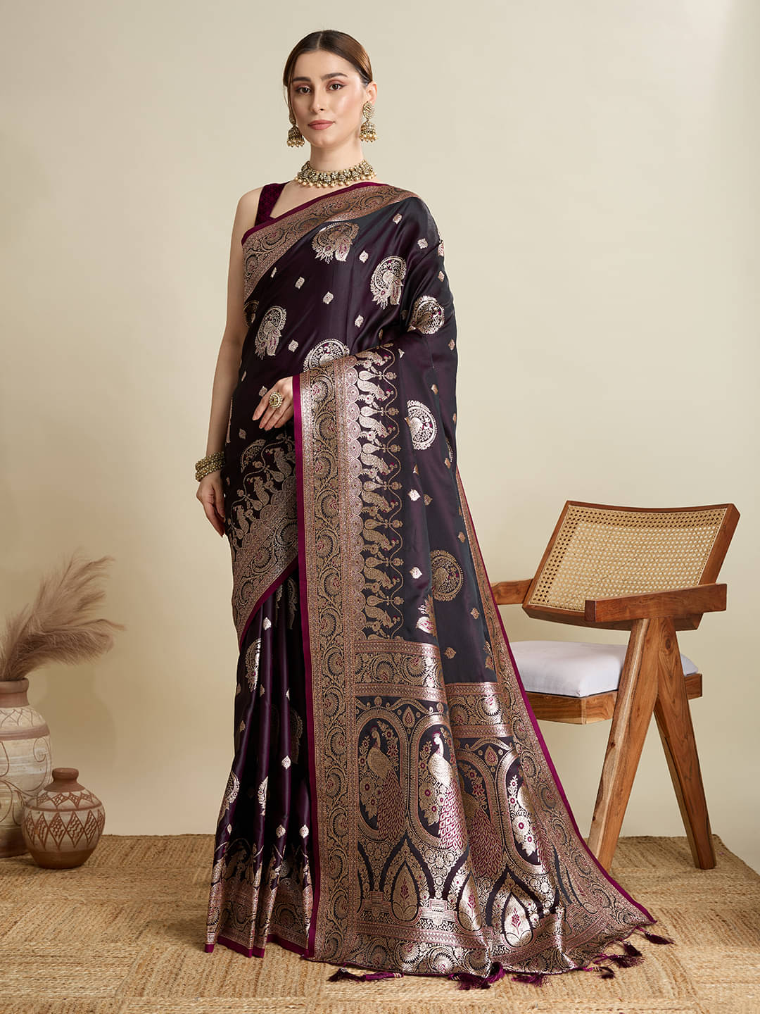 PANZORA Cotton Woven Regular Saree Without Blouse Piece ( Burgundy ) PANZORA Cotton Woven Regular Saree Without Blouse Piece ( Burgundy )