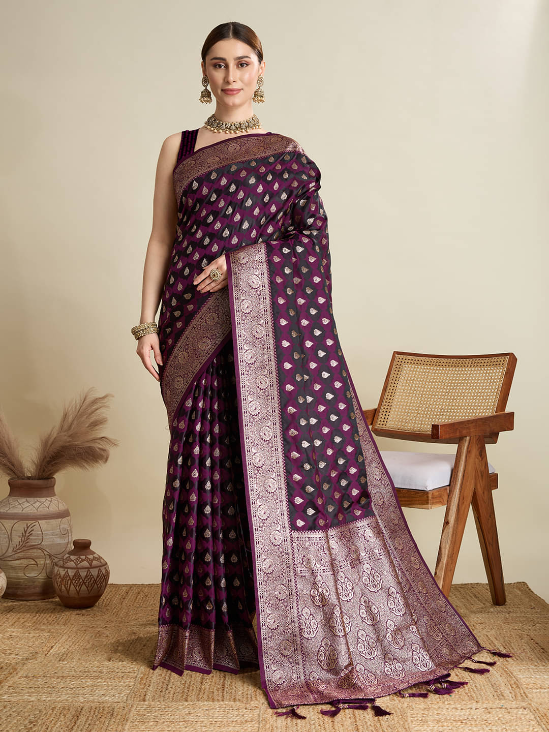     			PANZORA Cotton Woven Regular Saree Without Blouse Piece ( Burgundy )