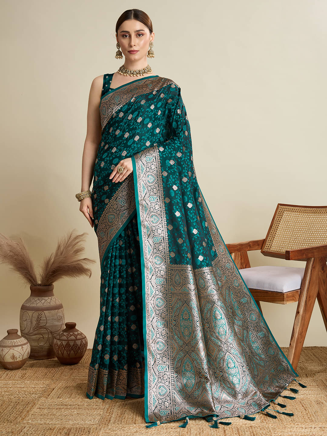     			PANZORA Cotton Woven Regular Saree Without Blouse Piece ( Teal )