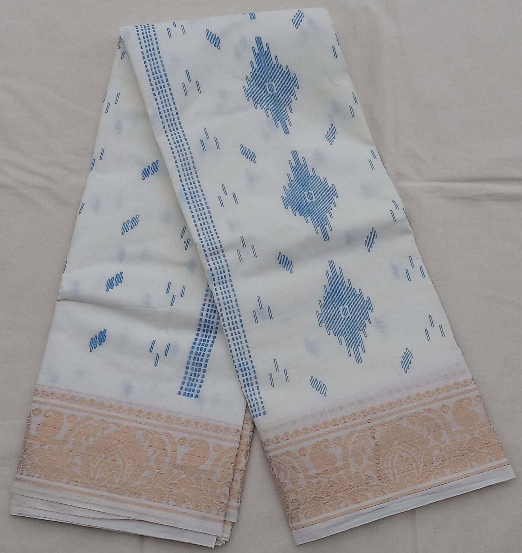     			RAJ SAREE HOUSE Cotton Printed Tant Saree Without Blouse Piece ( White )