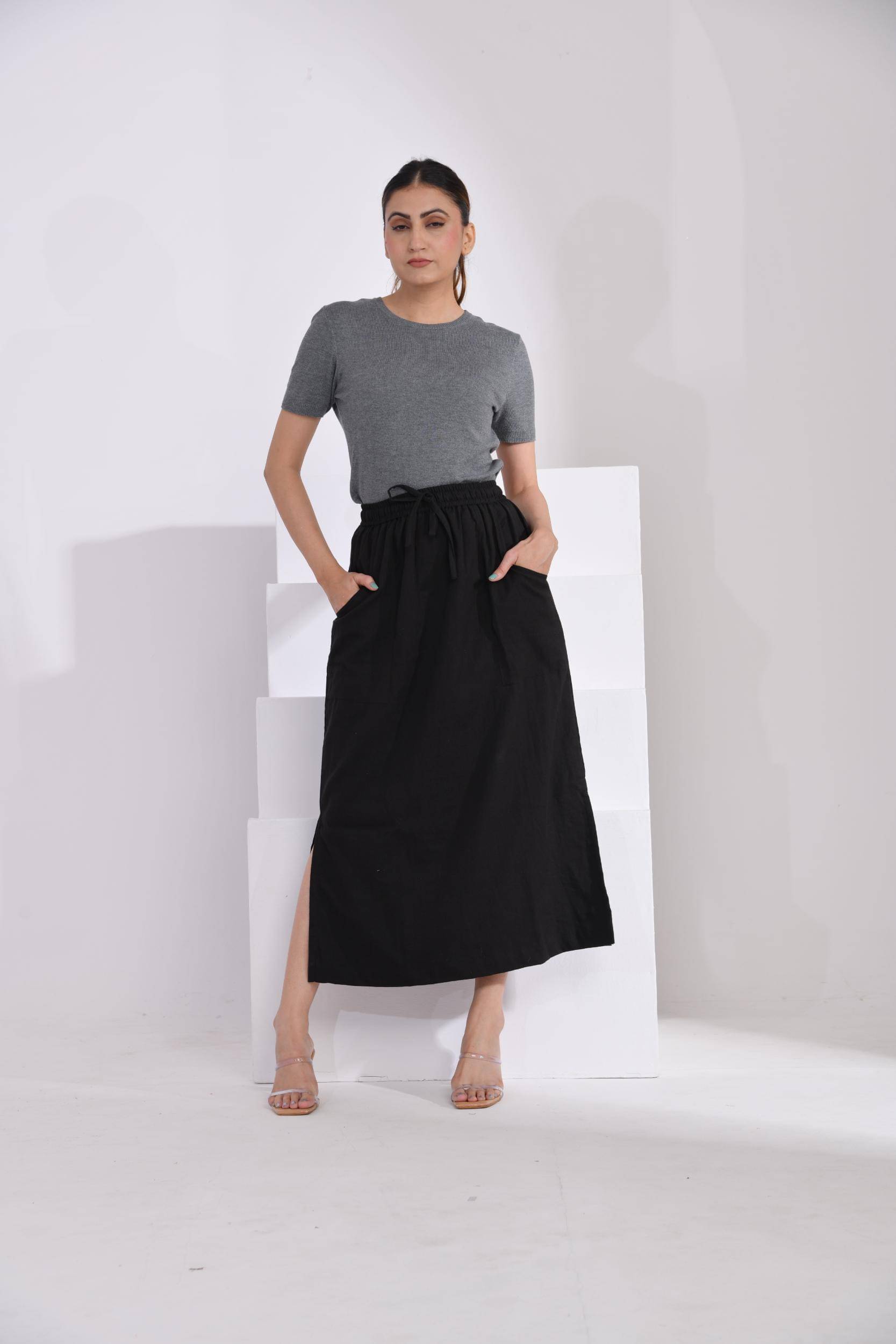     			SIDDHO HUM Black Cotton Women's Flared Skirt ( Pack of 1 )