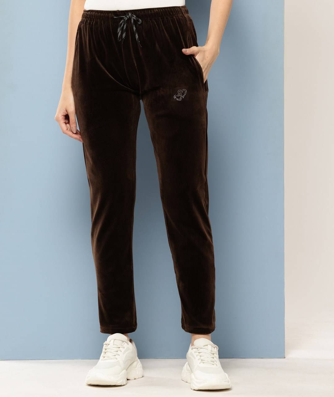     			Aarika Pack of 1 Girls Velvet Pants ( Brown )