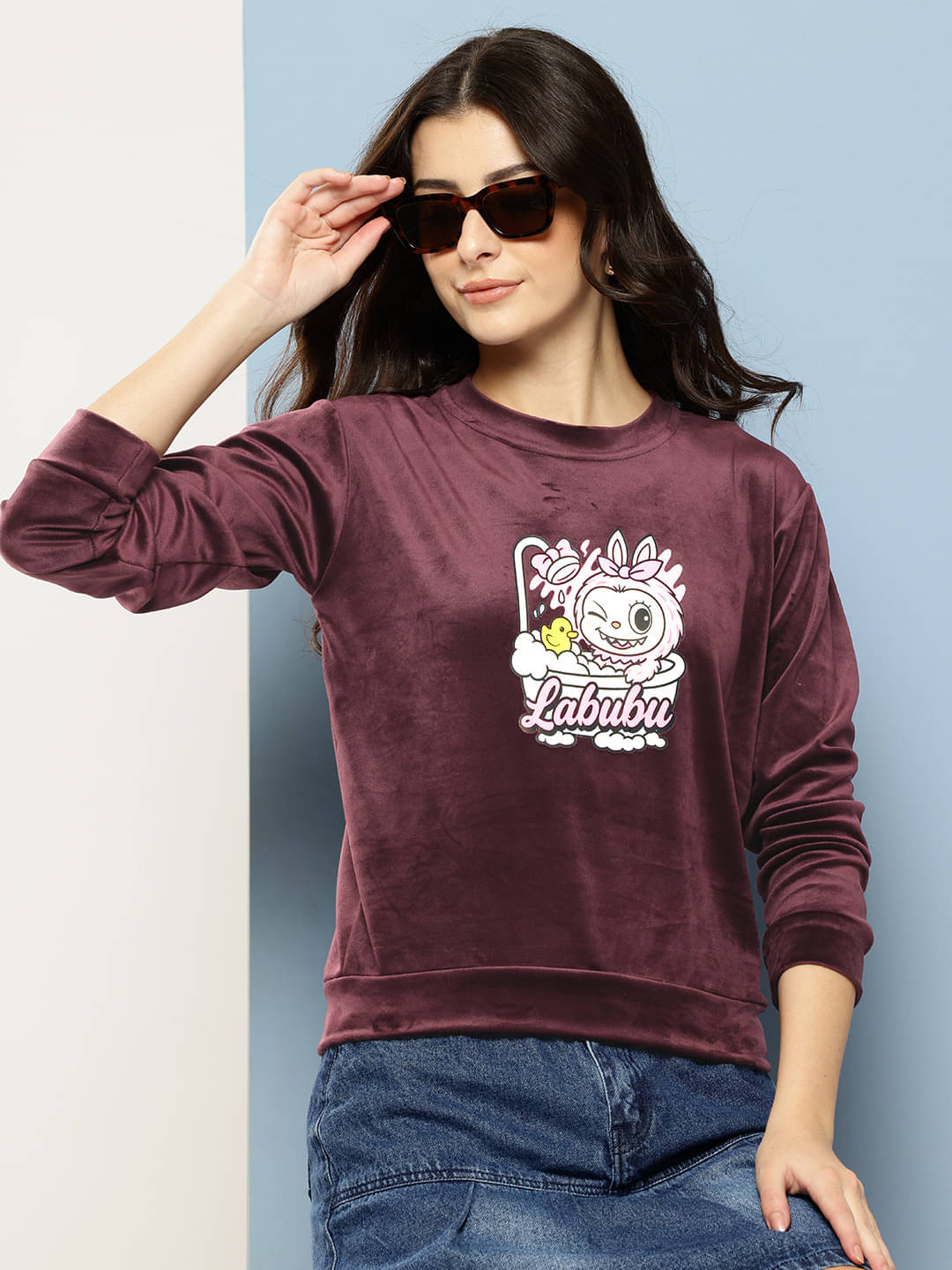 Aarika Women Velvet Round Neck Sweatshirt For Light Winters ( Wine ) Aarika Women Velvet Round Neck Sweatshirt For Light Winters ( Wine )