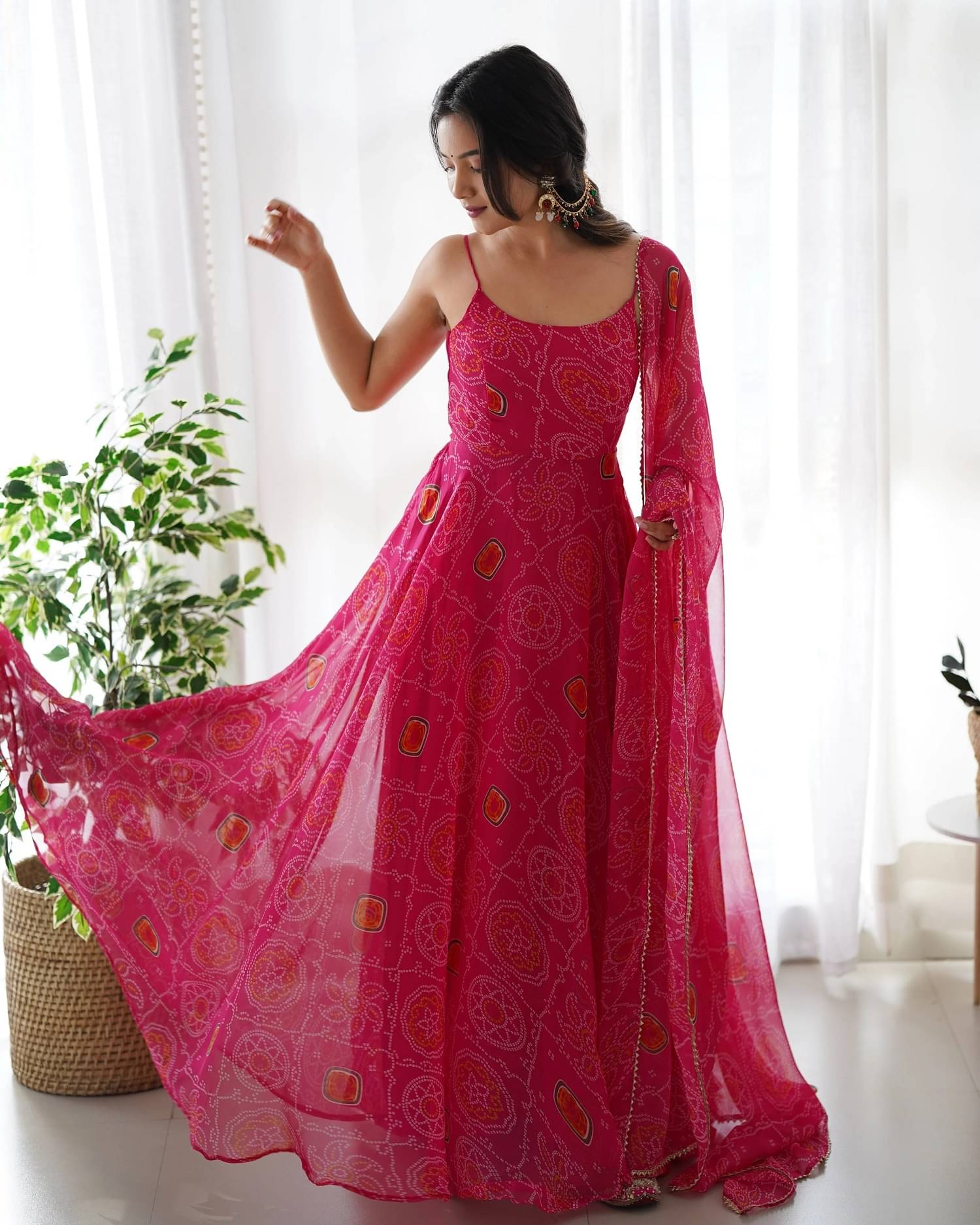     			Aika Women Georgette Flared Stitched Ethnic Gown With Dupatta ( Pink )