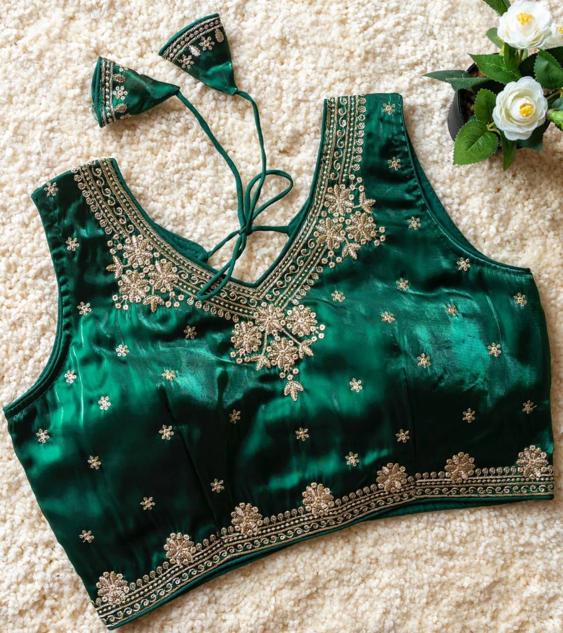 Bigbest Feb Art Silk Readymade with Pad V-Neck Women's Blouse ( Green ) Bigbest Feb Art Silk Readymade with Pad V-Neck Women's Blouse ( Green )