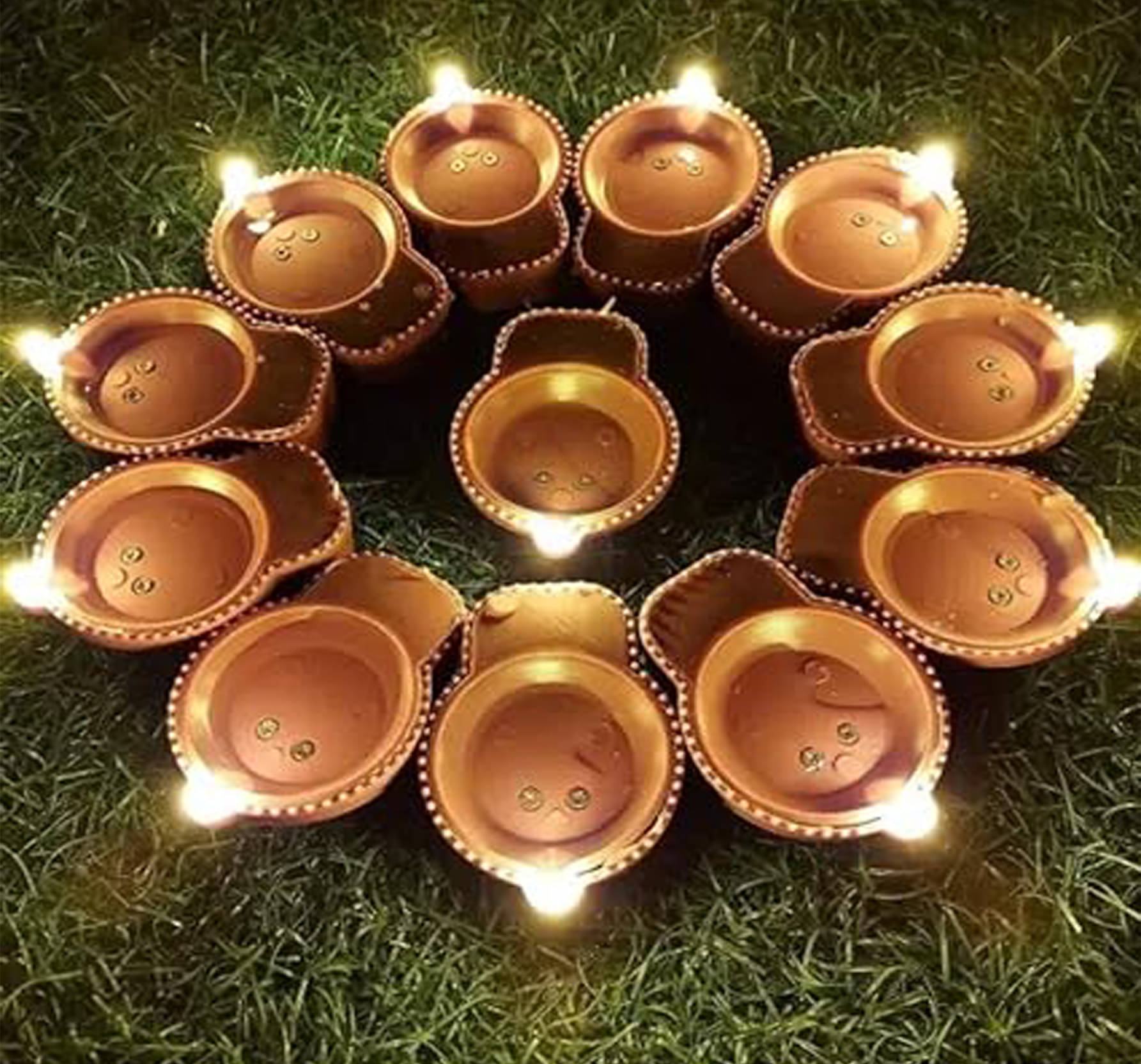     			Deals kart delhi Plastic Electric Diya - Pack of 12