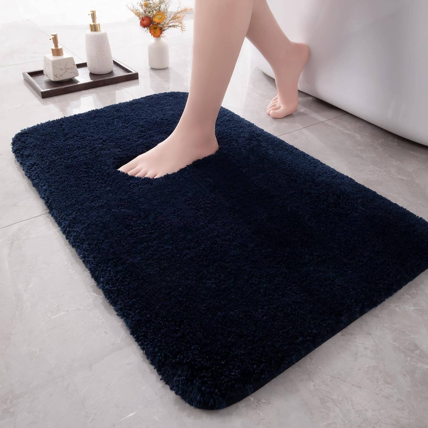 Draaevion Set of 1 Anti-skid Polyester Door Mat ( 60 X 40 cm ) Navy Draaevion Set of 1 Anti-skid Polyester Door Mat ( 60 X 40 cm ) Navy