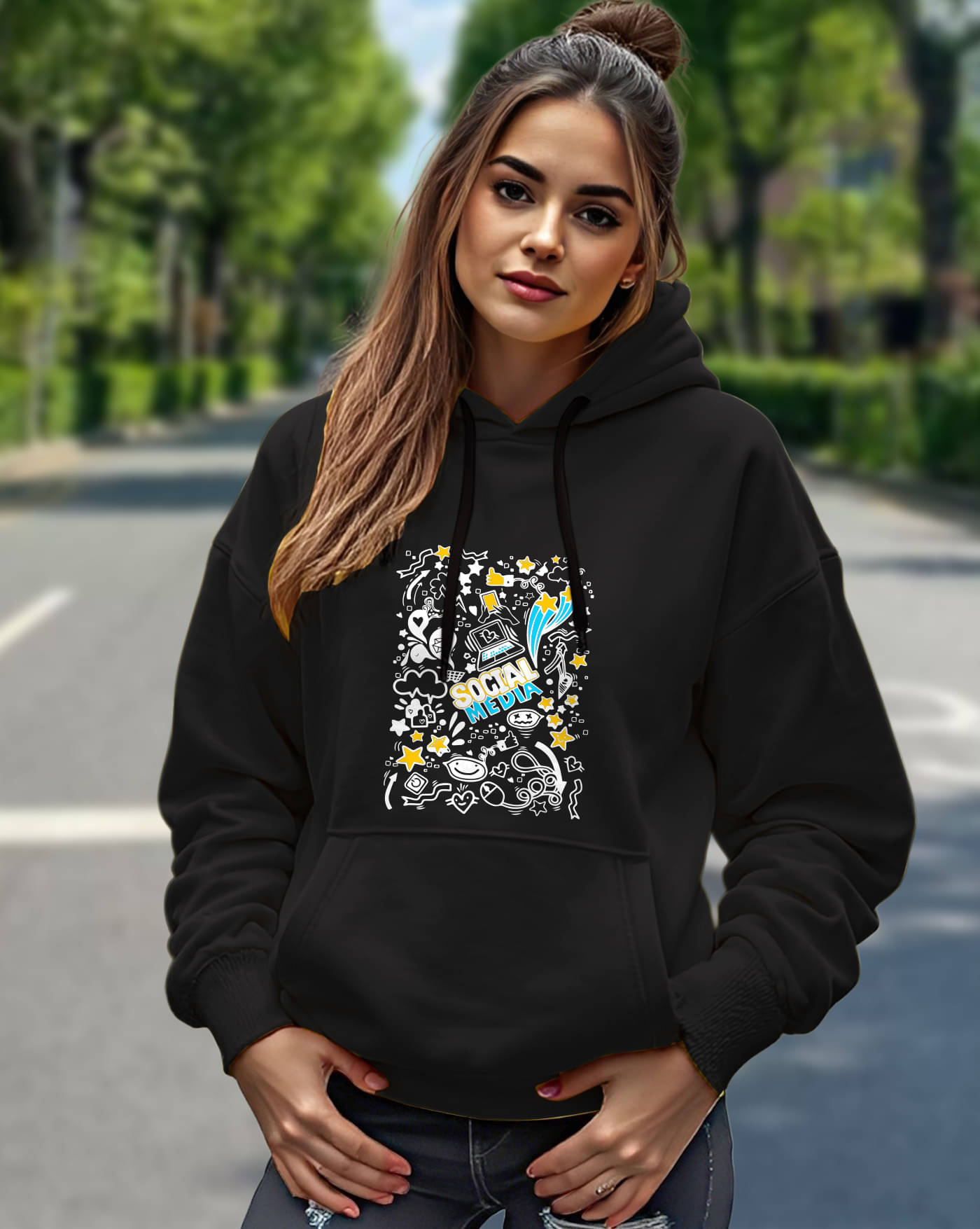 ENITOR Women Fleece Hooded Sweatshirt For Light Winters ( Black )     			ENITOR Women Fleece Hooded Sweatshirt For Light Winters ( Black )