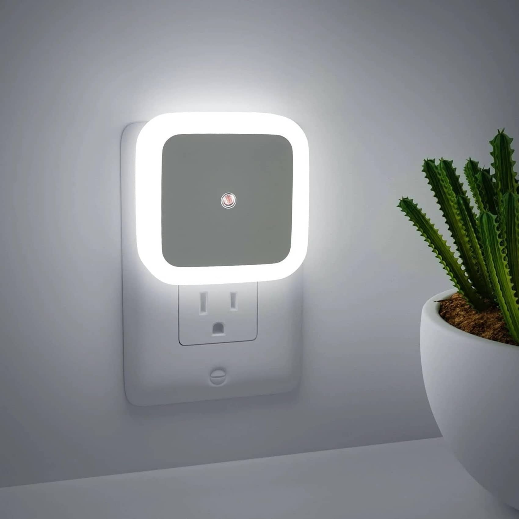 Iivaas Motion Sensor Light - Pack of 1 - Electricals | Buy online on ZillyBuy