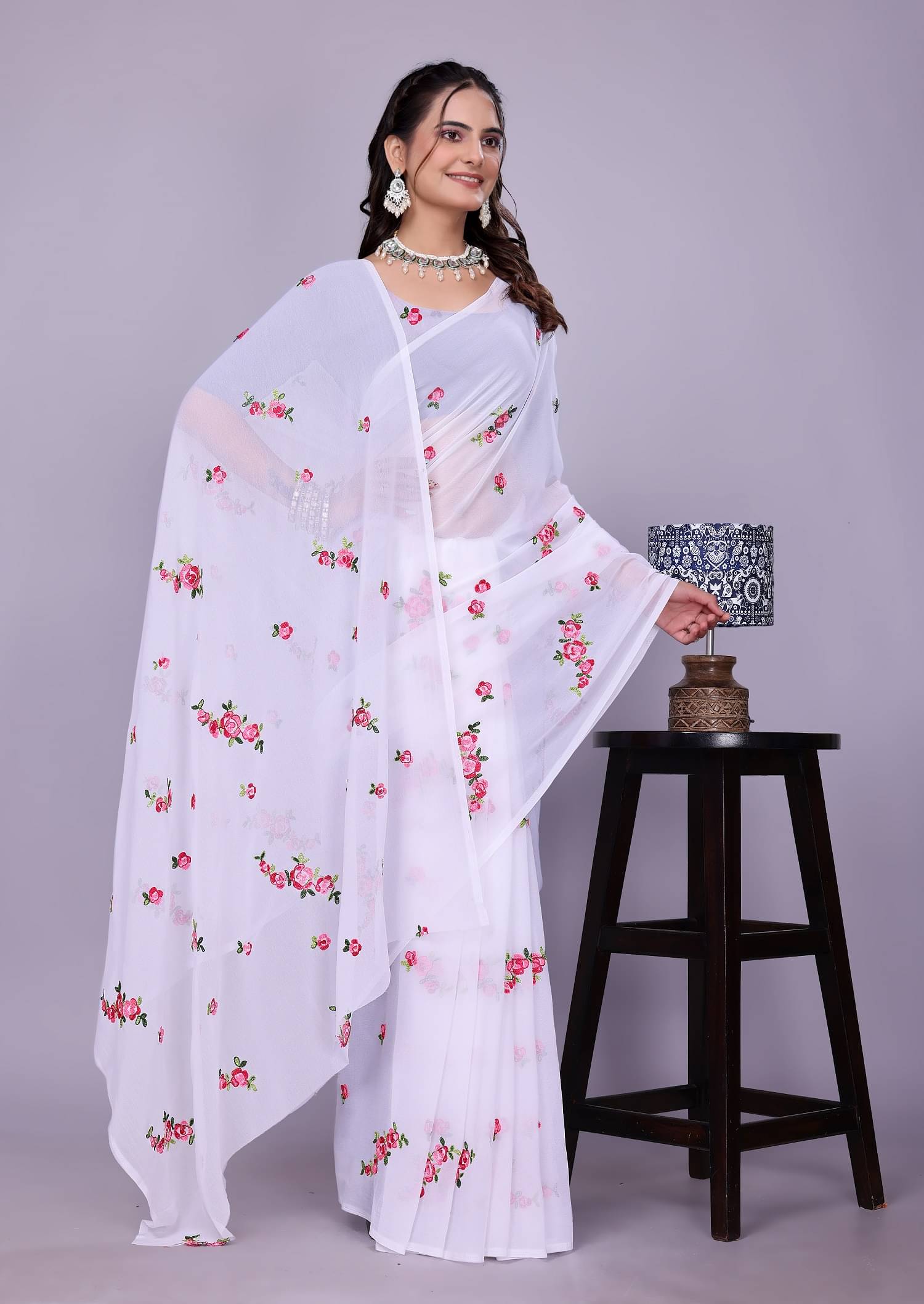 Lady Shopi Georgette Embroidered Regular Saree With Unstitched Blouse Piece ( White ) Lady Shopi Georgette Embroidered Regular Saree With Unstitched Blouse Piece ( White )
