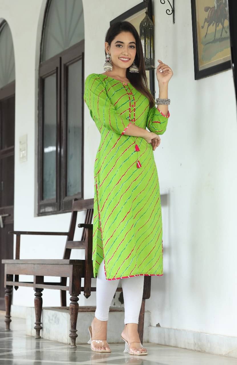     			RILAKE Women Rayon Printed A-line Kurti ( Green )