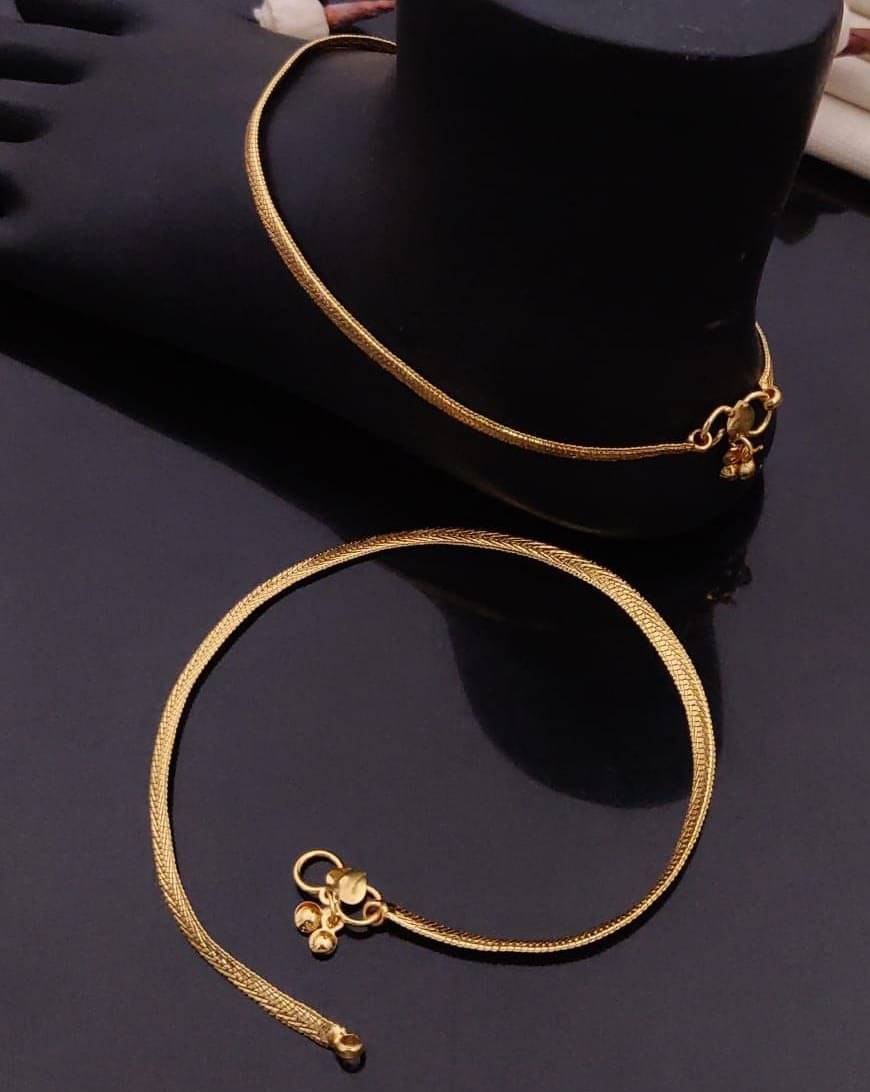     			Shivay Fashion  hub Gold Anklets ( Pack of 2 )